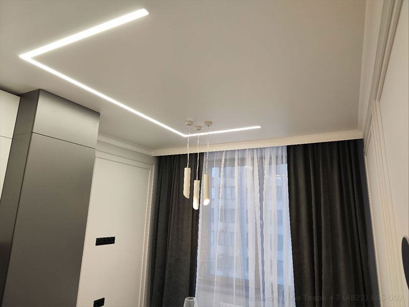 Световая линия на кухне